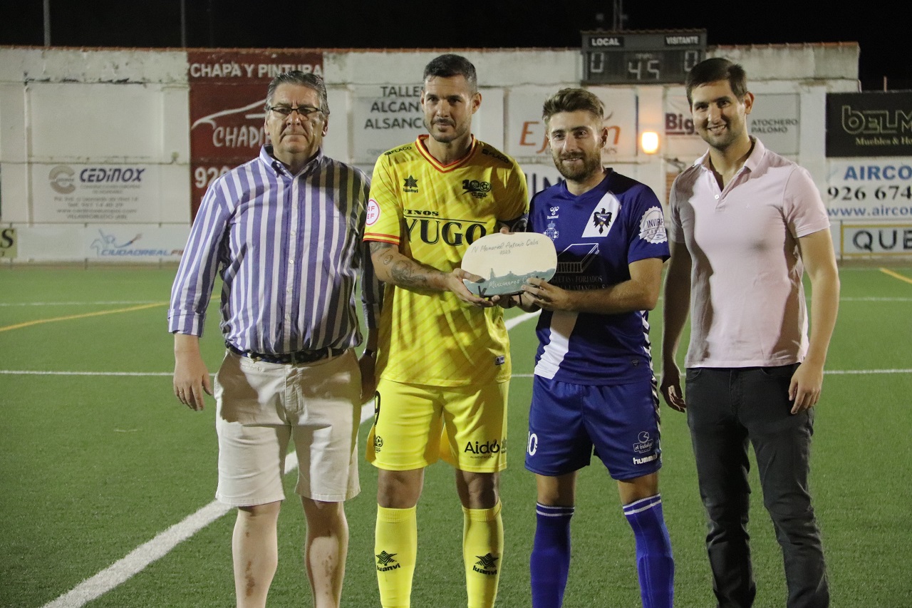 Manzanares CF y UD Yugo Socuéllamos comparten el IV memorial Antonio